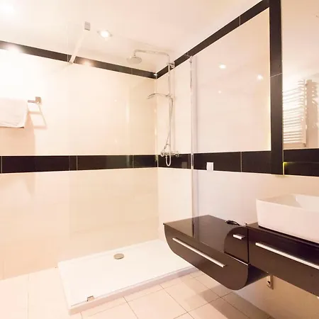Happy Estate - Old Town Apartment *