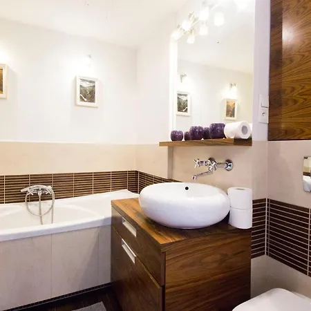 Apartment Happy Estate - Old Town *
