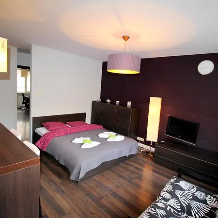 Apartment Happy Estate - Old Town *