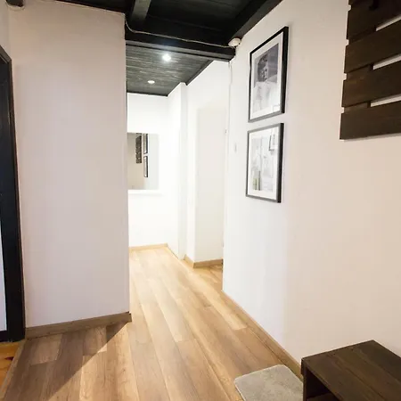 Apartment Happy Estate - Old Town *